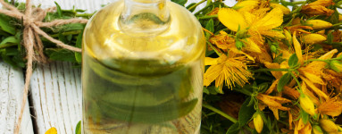 Šentjanževo olje (Hypericum perforatum) 